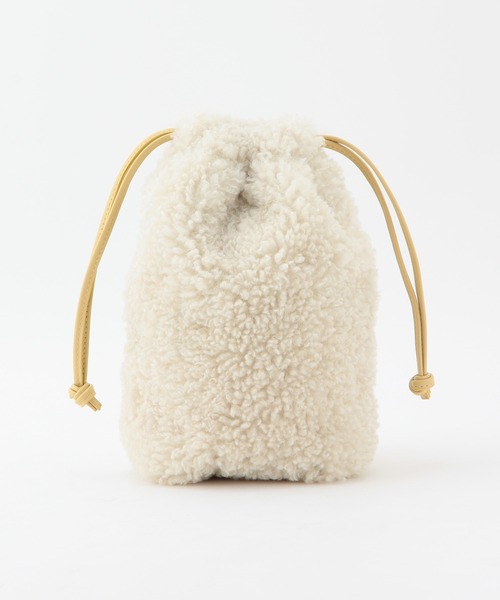 ROPE'(ロペ)の「【ボア巾着取り外し可能】ファーリードロストバケットミニショルダーバッグ(ショルダーバッグ・レディース・オフホワイト/イエロー・FREE)」の6枚目の写真