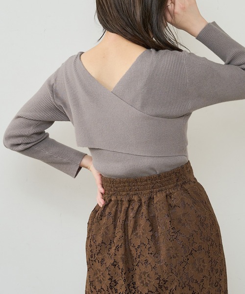 natural couture(ナチュラルクチュール)の「【WEB限定】2WAYねじねじカシュクールニット(ニット/セーター・レディース・ブラック/グレー/アイボリー/ピンクベージュ・FREE)」の6枚目の写真