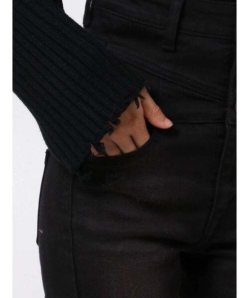 EMODA(エモダ)の「スイッチングハイウエストパギンス(デニムパンツ・レディース・ブラック/インディゴブルー・SMALL/MEDIUM/X-SMALL)」の14枚目の写真