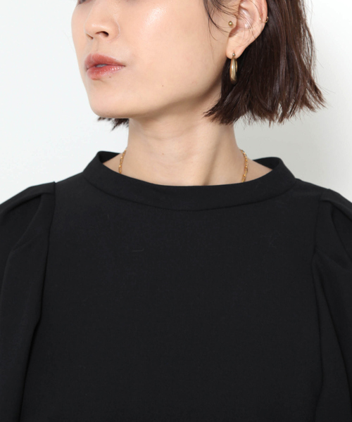 Rouge vif（ルージュヴィフ）の「【セットアップ対応】ボリュームスリーブブラウス（シャツ/ブラウス・レディース・セージグリーン/ブラック/アイボリー・フリー）」の11枚目の写真