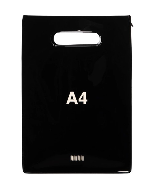 NaNa-NaNa(ナナナナ)の「nana-nana/ナナナナ A4 OPAQUE PVC ハンドバッグ(ショルダーバッグ・メンズ・ブラック/ブルー/ブラウン・ONE SIZE)」の4枚目の写真
