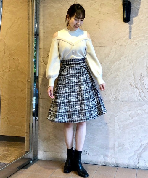 31 Sons de mode（トランテアン　ソン　ドゥ　モード）の「ラメツイードフレアスカート（スカート・レディース・ブラック/レッド/ラベンダー・38/36）」の11枚目の写真