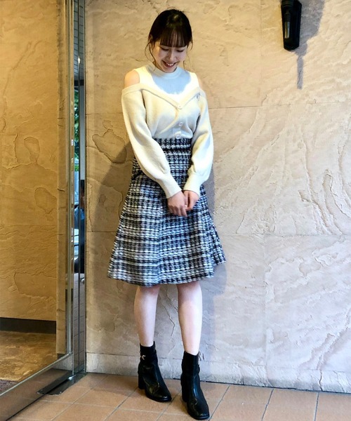 31 Sons de mode（トランテアン　ソン　ドゥ　モード）の「ラメツイードフレアスカート（スカート・レディース・ブラック/レッド/ラベンダー・38/36）」の13枚目の写真