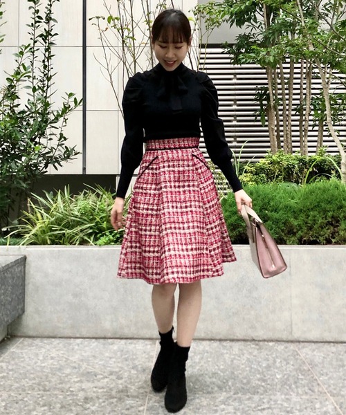 31 Sons de mode（トランテアン　ソン　ドゥ　モード）の「ラメツイードフレアスカート（スカート・レディース・ブラック/レッド/ラベンダー・38/36）」の15枚目の写真