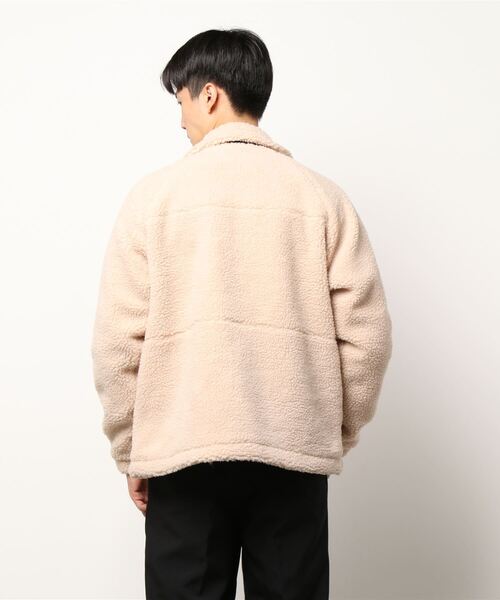 THRASHER（スラッシャー）の「HOMETOWN BOA FLEECE JACKET/スラッシャーモコモコボアフリースジャケット（ブルゾン・メンズ・ブラック/ベージュ・MEDIUM/X-LARGE/XX-LARGE/LARGE）」の6枚目の写真