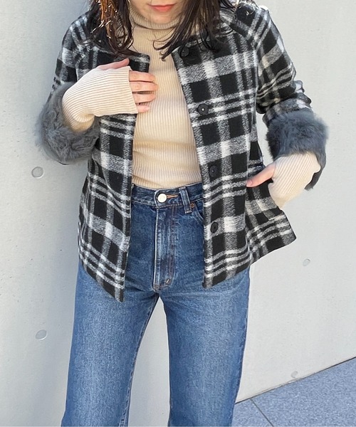 StyleSea（スタイルシー）の「ラビットファーノーカラージャケット（ノーカラージャケット・レディース・グリーン/ブラック/ブラック系・SMALL）」の4枚目の写真