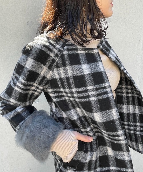 StyleSea（スタイルシー）の「ラビットファーノーカラージャケット（ノーカラージャケット・レディース・グリーン/ブラック/ブラック系・SMALL）」の12枚目の写真