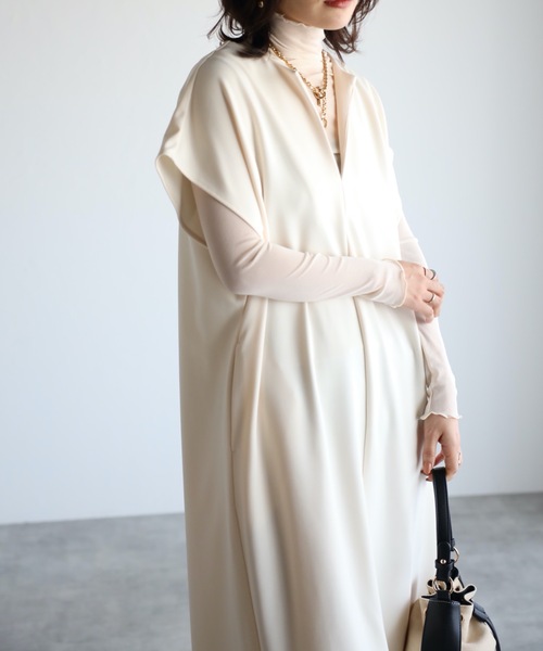 ap retro（アプレトロ）の「【選べる着丈・素材】ディープVネックジャンスカ / 深スリットワンピース（ワンピース・レディース・アイボリー/ブラック/グレー/グレイッシュベージュ/ベージュ/ブラック系その他/ホワイト系その他・FREE/LARGE）」の13枚目の写真