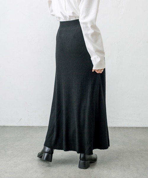 PUAL CE CIN(ピュアルセシン)の「ニットリブスカート(スカート・レディース・チャコールグレー/ブラック/モカ・FREE)」の6枚目の写真