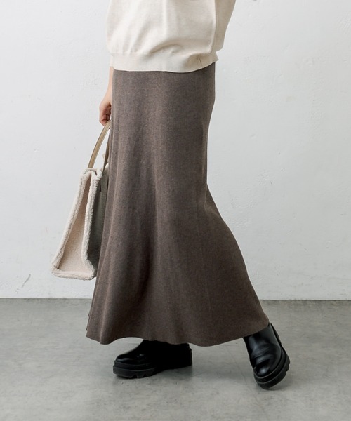 PUAL CE CIN(ピュアルセシン)の「ニットリブスカート(スカート・レディース・チャコールグレー/ブラック/モカ・FREE)」の12枚目の写真