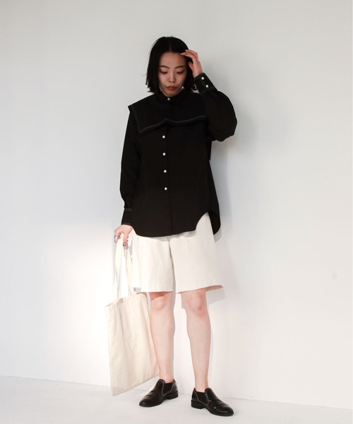 feepur（フェピュール）の「ワンタックハーフパンツ（その他パンツ・レディース・ブラック/アイボリー/モカ・MEDIUM）」の4枚目の写真