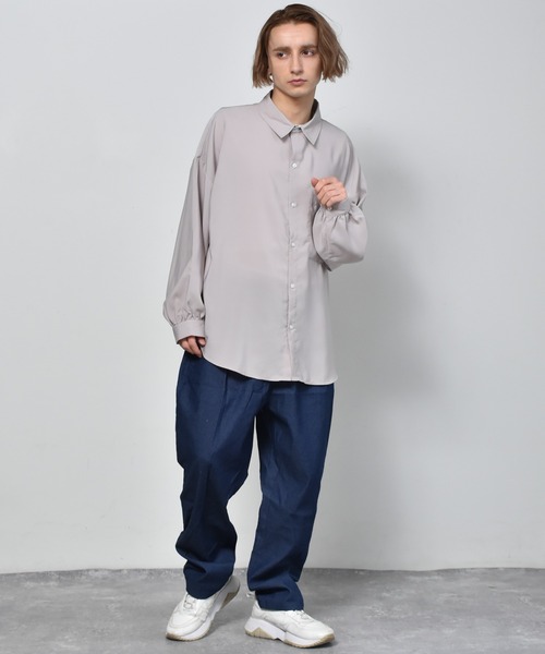 Starting Over（スターティングオーバー）の「ポリ無地 袖ギャザーバルーンロングスリーブ ビッグシャツ/レディース メンズ（シャツ/ブラウス・メンズ・ブラック/サックスブルー/グリーン/ホワイト/グレー/モカ・L/XL/M）」の4枚目の写真