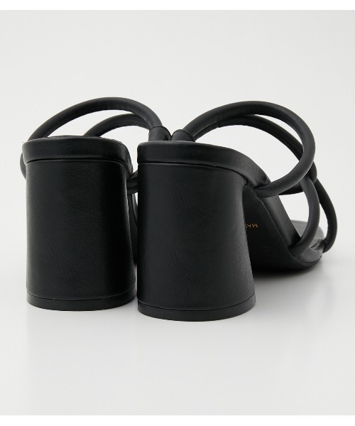 AZUL by moussy(アズールバイマウジー)の「TUBE CROSS BELT SANDALS/チューブクロスベルトサンダル(サンダル・レディース・ブラック/ホワイト・SMALL/MEDIUM/LARGE)」の16枚目の写真