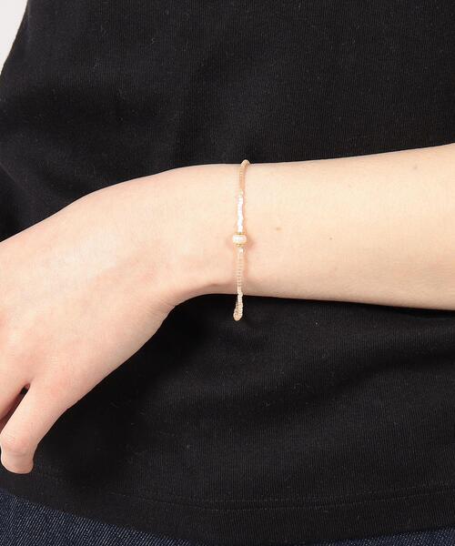 agnes b.（アニエスベー）の「AF78 BRACELET ビーズブレスレット（ブレスレット・レディース・ホワイト・FREE）」の2枚目の写真