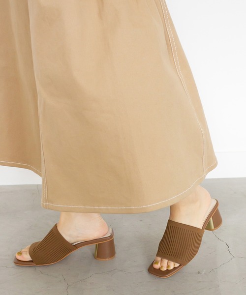 RANDA（ランダ）の「ソフト ニットミュールサンダル（サンダル・レディース・ブラウン/ブルー/アイボリー/ブラック・LL/M/L/S）」の4枚目の写真