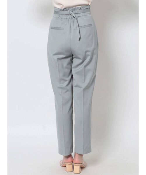 LAGUNAMOON（ラグナムーン）の「バックベルトテーパードパンツ（スラックス・レディース・ライトブルー/ベージュ/ラベンダー・MEDIUM/SMALL）」の6枚目の写真