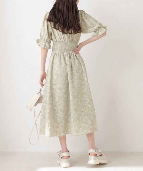 OLIVE des OLIVE（オリーブデオリーブ）の「マーガレットVネックワンピース（ワンピース・レディース・イエロー/ブラック/ミント・FREE）」の8枚目の写真