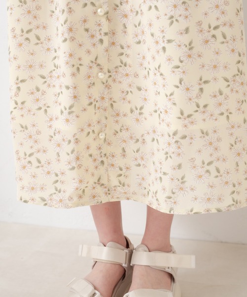 OLIVE des OLIVE（オリーブデオリーブ）の「マーガレットVネックワンピース（ワンピース・レディース・イエロー/ブラック/ミント・FREE）」の21枚目の写真