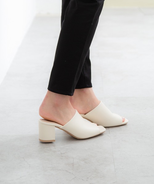 Honeys（ハニーズ）の「オープントゥミュール（サンダル・レディース・ブラック/グレイッシュベージュ/アイボリー・LL/M/L）」の9枚目の写真