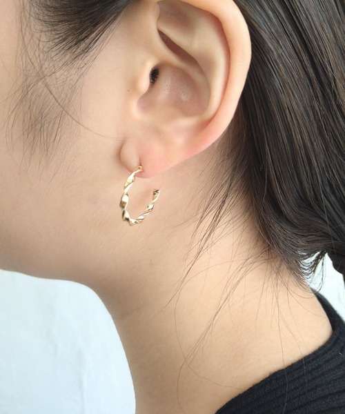 Alite cloth(アリーテクロス)の「フープピアスデザインアソートセット(ピアス(両耳用)・レディース・ゴールド系その他3/ゴールド系その他2/ゴールド系その他・FREE)」の21枚目の写真