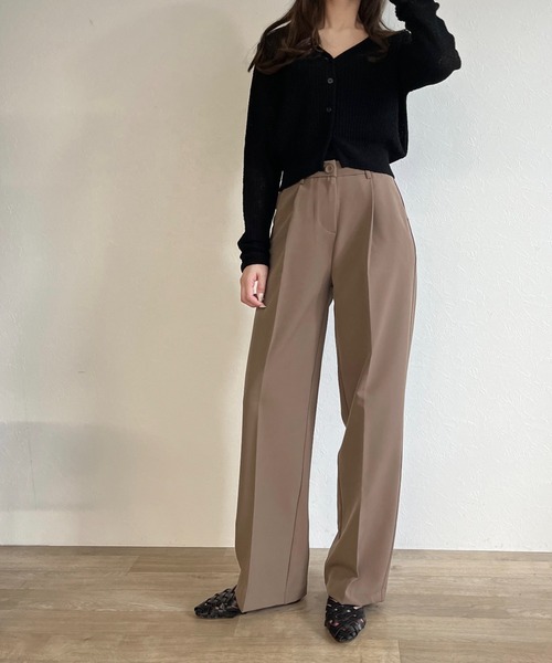 ISOOK(アイスー)の「【ZOZOTOWN限定】Center press slacks / センタープレススラックス(スラックス・レディース・ブラウン/ピンク/アイボリー・FREE)」の9枚目の写真