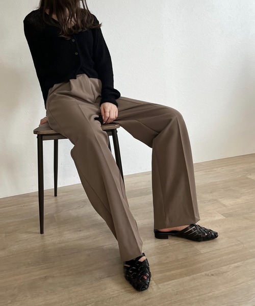 ISOOK(アイスー)の「【ZOZOTOWN限定】Center press slacks / センタープレススラックス(スラックス・レディース・ブラウン/ピンク/アイボリー・FREE)」の6枚目の写真