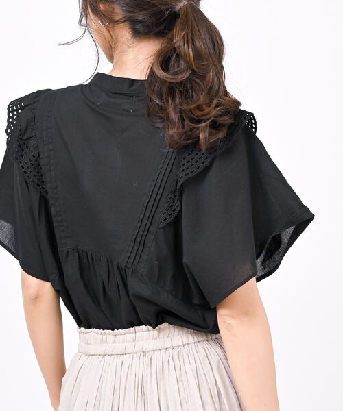 rps（アールピーエス）の「バンドカラー肩フリルブラウス（シャツ/ブラウス・レディース・オフホワイト/ブラック・M/フリー）」の18枚目の写真