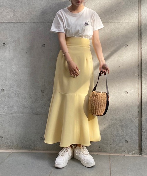 one after another NICE CLAUP（ワンアフターアナザーナイスクラップ）の「Backリボンマーメイドスカート（スカート・レディース・ブラック/モカ/ネイビー/イエロー・SMALL/MEDIUM）」の5枚目の写真