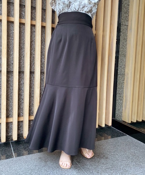 one after another NICE CLAUP（ワンアフターアナザーナイスクラップ）の「Backリボンマーメイドスカート（スカート・レディース・ブラック/モカ/ネイビー/イエロー・SMALL/MEDIUM）」の12枚目の写真