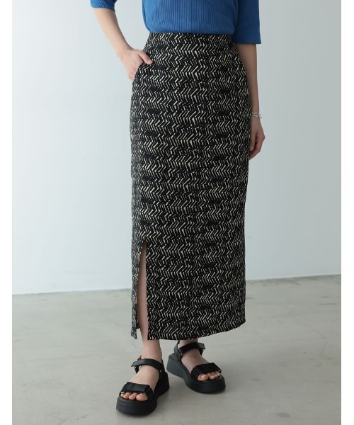 Re:EDIT(リエディ)の「エスニックパターンスリットタイトスカート(スカート・レディース・ブラック/キャメル・SHORT/LARGE/MEDIUM)」の1枚目の写真
