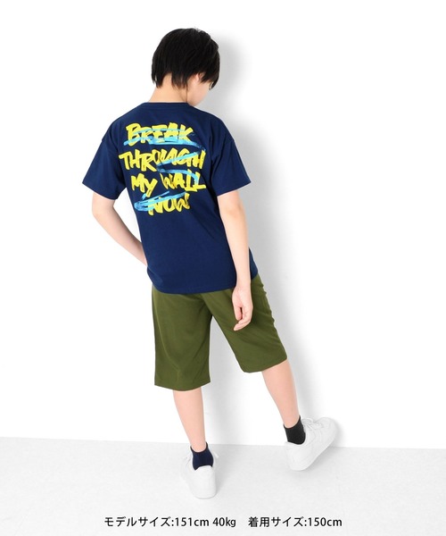 GLAZOS（グラソス）の「天竺・ドロップショルダーグラフィティロゴ半袖Tシャツ（Tシャツ/カットソー・キッズ・ホワイト/ブルー・140cm/150cm/160cm/170cm/130cm）」の9枚目の写真