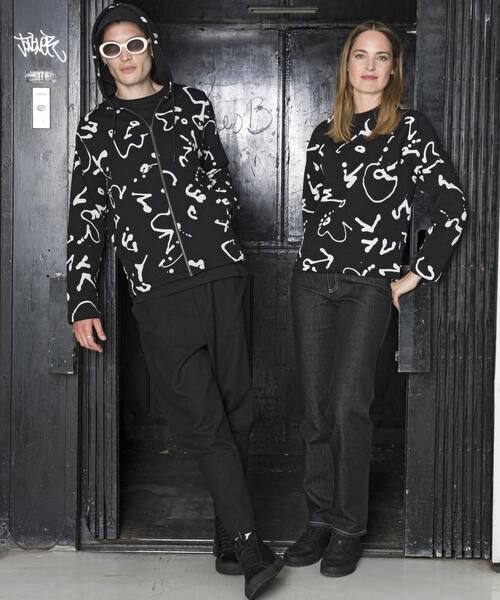 agnes b.(アニエスベー)の「【ユニセックス】 M393 BLOUSON アーティストシップブルゾン(パーカー・レディース・ブラック・MEDIUM/X-LARGE/LARGE/SMALL)」の6枚目の写真