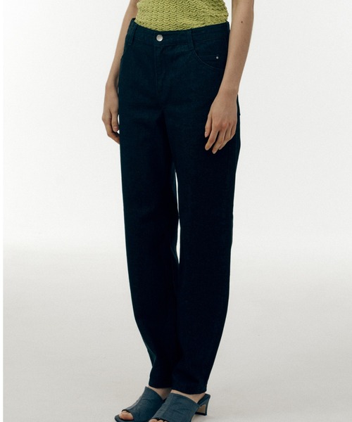 LOW CLASSIC（ロウ　クラシック）の「COCOON FIT DENIM（デニムパンツ・レディース・グレー/ブルー/ブラック系その他・S/XS）」の2枚目の写真