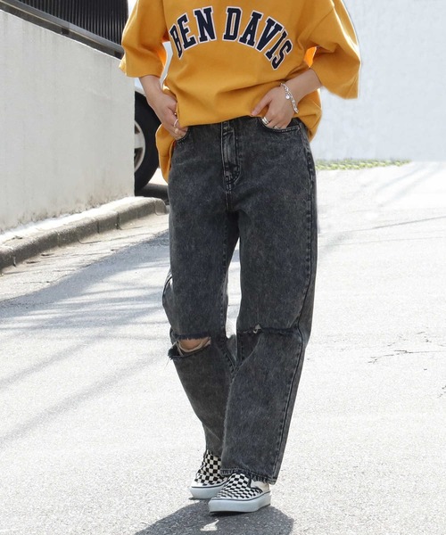 HONEYSUCKLE ROSE(ハニーサックルローズ)の「【HONEYSUCKLE ROSE】ダメージテーパードデニムパンツ(デニムパンツ・レディース・ブラック/ライトインディゴブルー・M/L/S)」の10枚目の写真