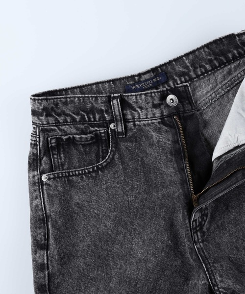 HONEYSUCKLE ROSE(ハニーサックルローズ)の「【HONEYSUCKLE ROSE】ダメージテーパードデニムパンツ(デニムパンツ・レディース・ブラック/ライトインディゴブルー・M/L/S)」の16枚目の写真