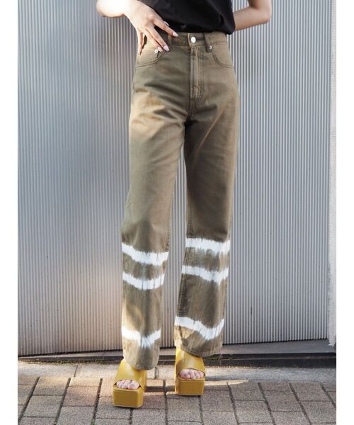 EVRIS（エヴリス）の「ブリーチカラーデニムパンツ（デニムパンツ・レディース・カーキ/マスタード・SMALL/MEDIUM）」の2枚目の写真