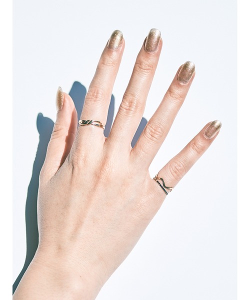 ORBIS(オルビス)の「ORBIS 限定ネイルポリッシュ(マニキュア/ジェルネイル・レディース・ベッコウ/モロッカン/ビードロ・FREE)」の11枚目の写真