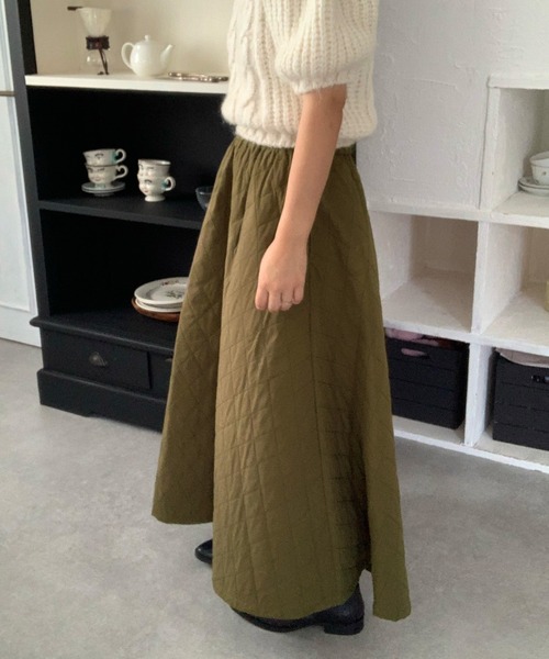 LAUIR(ラウアー)の「ダイヤキルティングフレアスカート(スカート・レディース・ブラック/グリーン/ダークブラウン・LARGE/MEDIUM)」の9枚目の写真