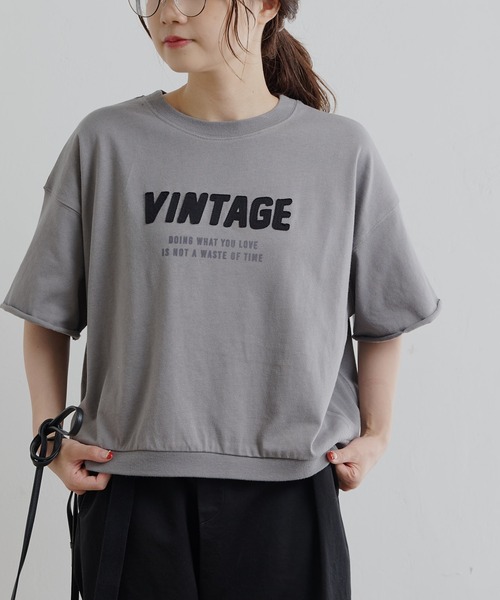 PUAL CE CIN（ピュアルセシン）の「アップリケTシャツ（Tシャツ/カットソー・レディース・グレー/オリーブ/ナチュラル・FREE）」の2枚目の写真