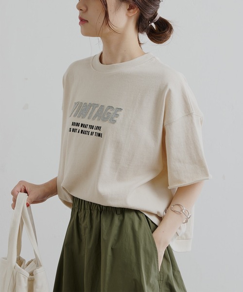 PUAL CE CIN（ピュアルセシン）の「アップリケTシャツ（Tシャツ/カットソー・レディース・グレー/オリーブ/ナチュラル・FREE）」の4枚目の写真