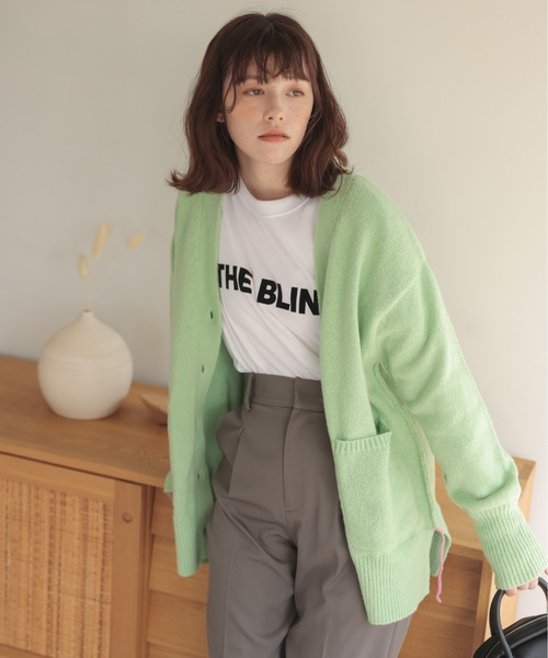 ANGIE（アンジー）の「配色リンキングVネックニットカーディガン（カーディガン/ボレロ・レディース・ピンク/ライム/オレンジ/アイボリー/ライトパープル・FREE）」の7枚目の写真