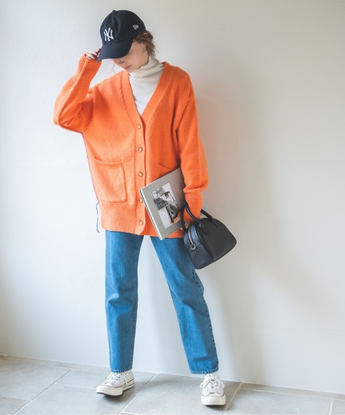 ANGIE（アンジー）の「配色リンキングVネックニットカーディガン（カーディガン/ボレロ・レディース・ピンク/ライム/オレンジ/アイボリー/ライトパープル・FREE）」の22枚目の写真