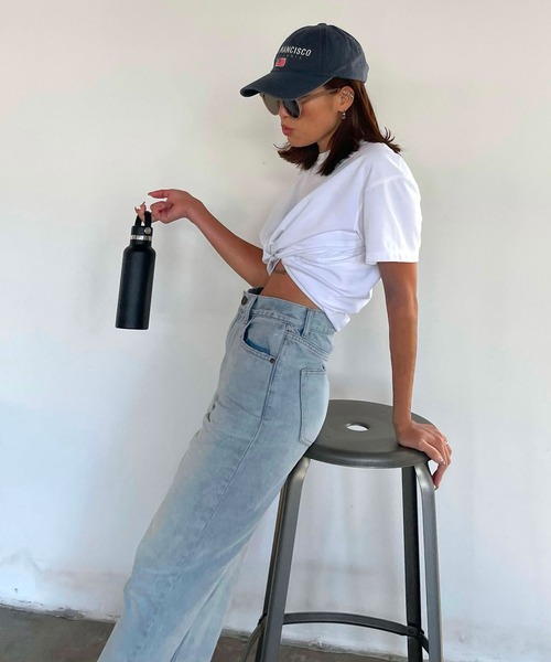 CHERI since1985(シェリ)の「ハイウェストテーパードデニムパンツ(デニムパンツ・レディース・ブルー・S/M)」の2枚目の写真
