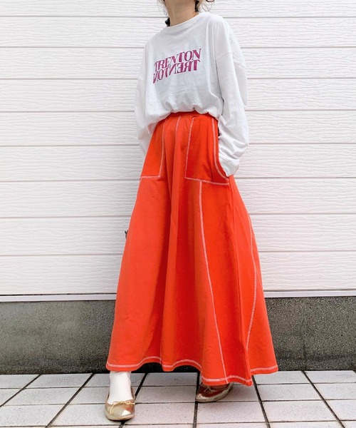 Q(キュー)の「ミラーロゴロンT(Tシャツ/カットソー・レディース・チャコールグレー/アイボリー・MEDIUM)」の10枚目の写真