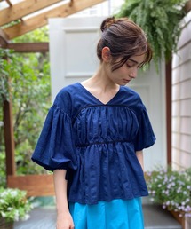 シアーストライプデザインブラウス