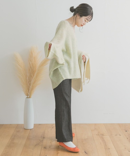 ITEMS URBANRESEARCH（アイテムズ アーバンリサーチ）の「Vネックルーズニット（ニット/セーター・レディース・チャコールグレー/オレンジ/パープル/ミント・FREE）」の21枚目の写真