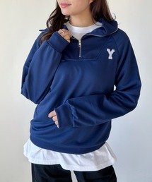 アルファベット刺繍ハーフジップスウェット