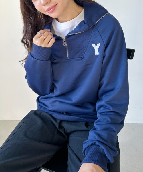 CLEA（クレア）の「アルファベット刺繍ハーフジップスウェット（スウェット・レディース・ネイビー/グレー・FREE）」の8枚目の写真