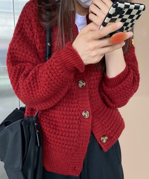 DAY CLOSET(デイ クローゼット)の「レディース ローゲージドロップショルダーニットカーディガン(カーディガン/ボレロ・レディース・ネイビー/オフホワイト/ベージュ/ボルドー/グレー・ONE SIZE)」の12枚目の写真