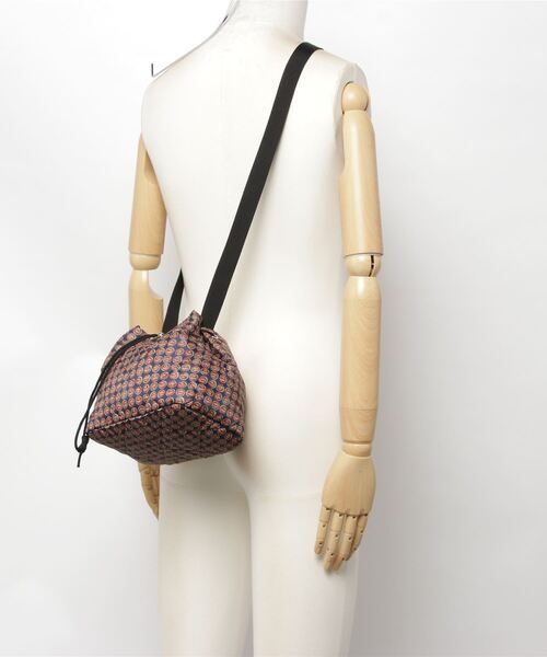 mintdesigns(ミントデザインズ)の「【SPECIAL ITEM】QUILTING BAG / キルティングバッグ(ショルダーバッグ・レディース・グレー系その他/ブラック/オフホワイト/ミント/カーキ/ネイビー・FREE)」の8枚目の写真